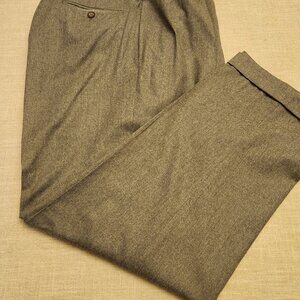 VTG 90's Harold Powell 100% Wool Pleated Front Pants Sz 38/31.
